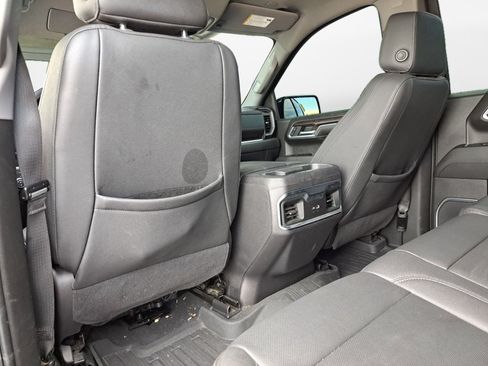 Used 2023 GMC Sierra 1500 SLT w/ SLT Premium Package AWD/4WD image 12