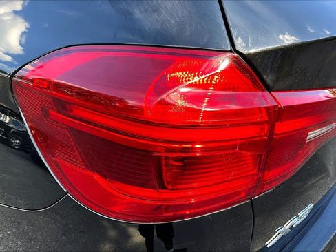 Used 2019 BMW X3 xDrive30i w/ Driving Assistance Package AWD/4WD image 27