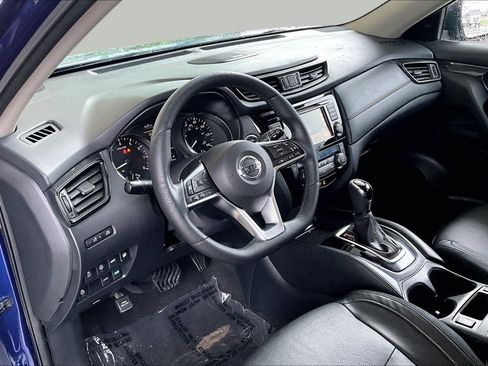 Used 2018 Nissan Rogue SL FWD image 16