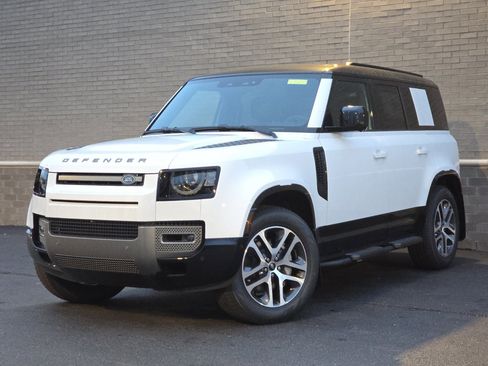 New 2025 Land Rover Defender 110 X-Dynamic SE image 1