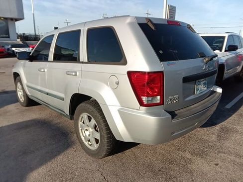Used 2008 Jeep Grand Cherokee Laredo image 3
