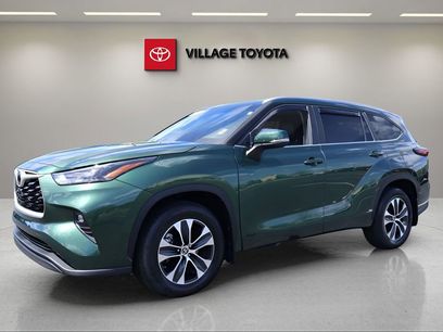 Certified 2025 Toyota Highlander XLE