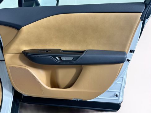 Used 2023 Lexus RZ 450e Premium w/ Technology Package image 35