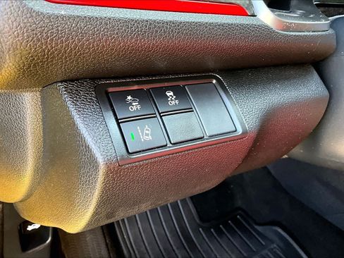 Used 2021 Honda Civic Type R Limited image 32