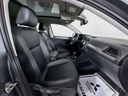 Used 2023 Volkswagen Tiguan SE AWD/4WD image 29