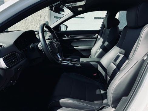 Used 2022 Honda Accord Sport image 14