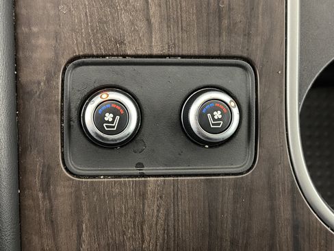 Used 2019 Nissan Murano Platinum image 28