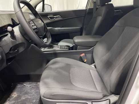 New 2026 Kia Sportage LX AWD/4WD image 13