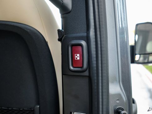 Used 2025 Mercedes-Benz Sprinter 3500 image 68