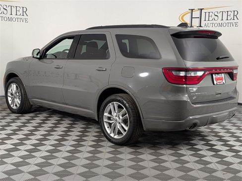 Used 2023 Dodge Durango GT image 5