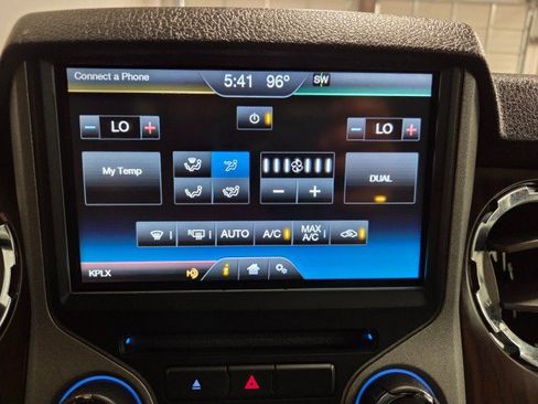 Used 2015 Ford F250 Lariat w/ Chrome Package AWD/4WD image 55