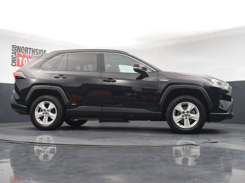 Used 2021 Toyota RAV4 XLE w/ Convenience Package AWD/4WD image 29