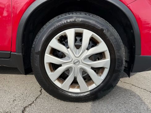 Used 2017 Nissan Rogue S w/ S Appearance Package image 11