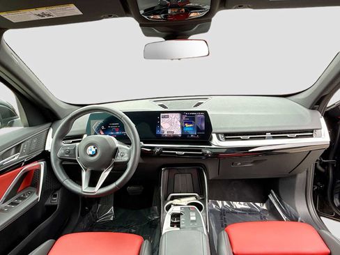 Certified 2023 BMW X1 xDrive28i w/ Convenience Package AWD/4WD image 9