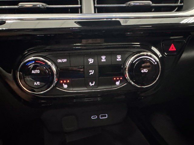 New 2026 Chevrolet Trax ACTIV w/ Sunroof Package FWD image 17