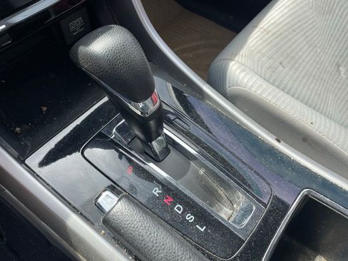 Used 2016 Honda Accord LX image 6