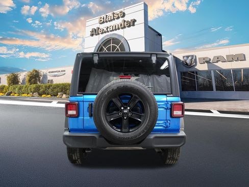 Used 2021 Jeep Wrangler Unlimited Sport w/ Dual Top Group image 6