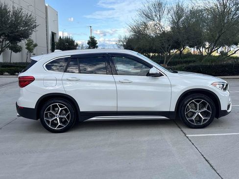 Used 2018 BMW X1 sDrive28i w/ Convenience Package image 2