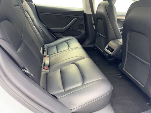 Used 2023 Tesla Model 3 Standard Range RWD image 38