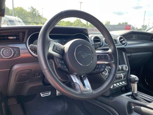 Used 2021 Ford Mustang Mach 1 w/ Mach 1 Handling Package RWD image 17