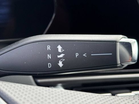 New 2026 Chevrolet Equinox EV LT FWD image 22