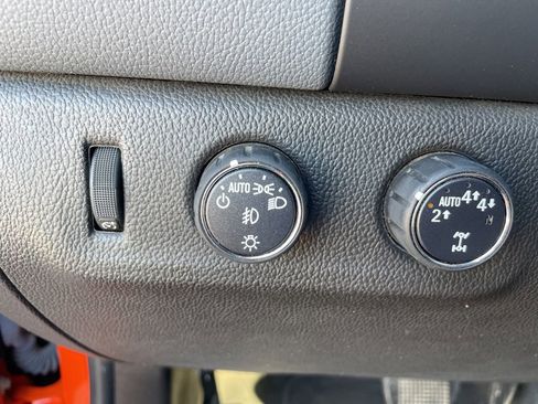 Used 2021 Chevrolet Colorado Z71 image 24