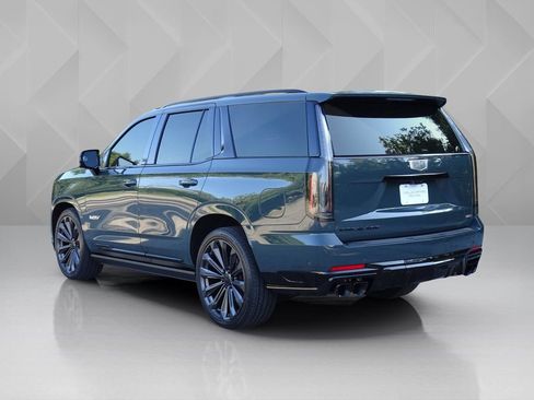 Used 2025 Cadillac Escalade V w/ LPO, ONYX Package AWD/4WD image 3