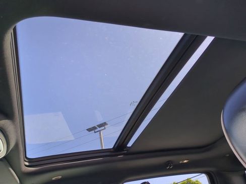 Used 2024 RAM 1500 Limited image 22