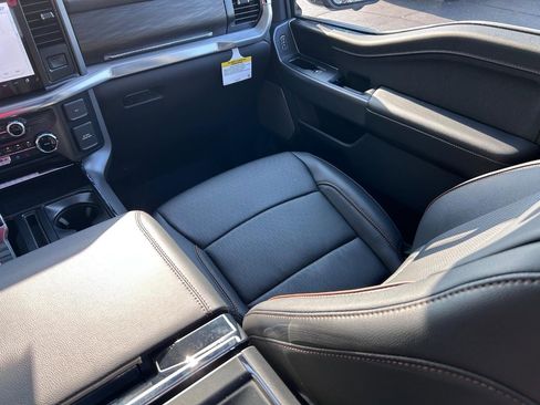 New 2025 Ford F150 Lariat w/ Equipment Group 501A Mid image 18