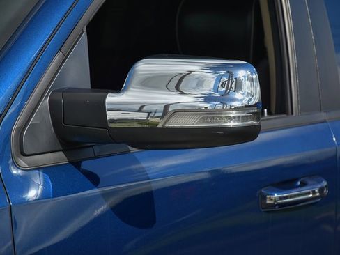 Used 2020 RAM 1500 Laramie image 6