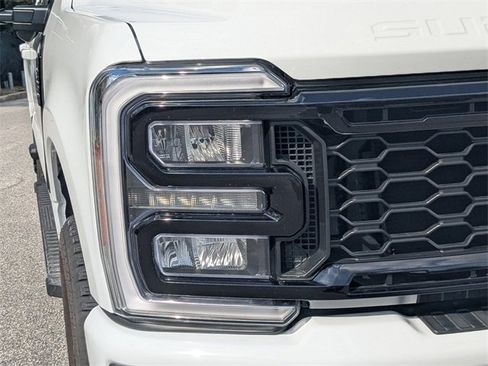 Certified 2026 Ford F350 XLT w/ XLT Premium Package image 9