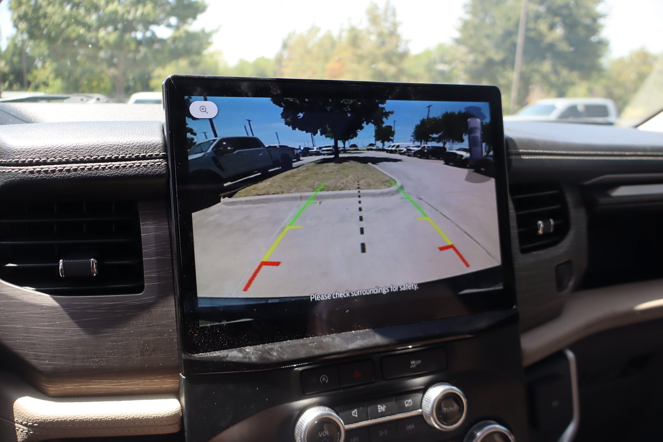 Used 2024 Ford Expedition Max Limited RWD image 24