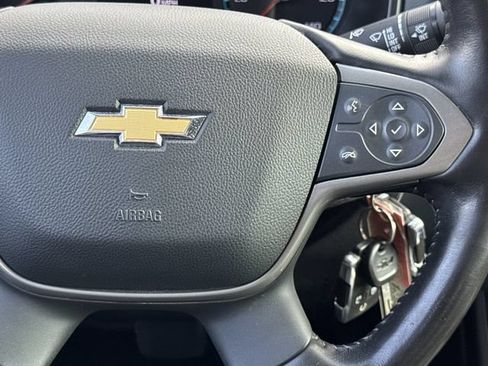 Used 2019 Chevrolet Colorado Z71 AWD/4WD image 16