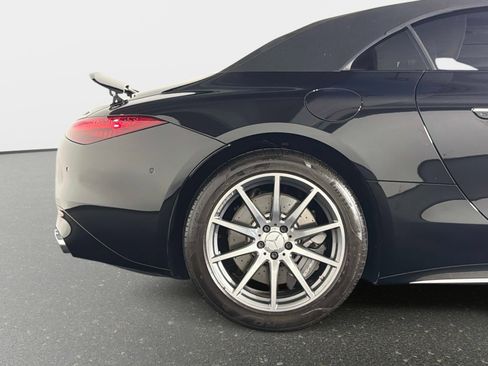 Used 2023 Mercedes-Benz SL 43 AMG image 18