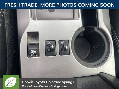 Used 2016 Toyota 4Runner SR5 Premium w/ Convenience Package AWD/4WD image 14
