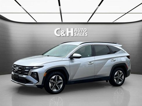 Used 2025 Hyundai Tucson SEL FWD image 1