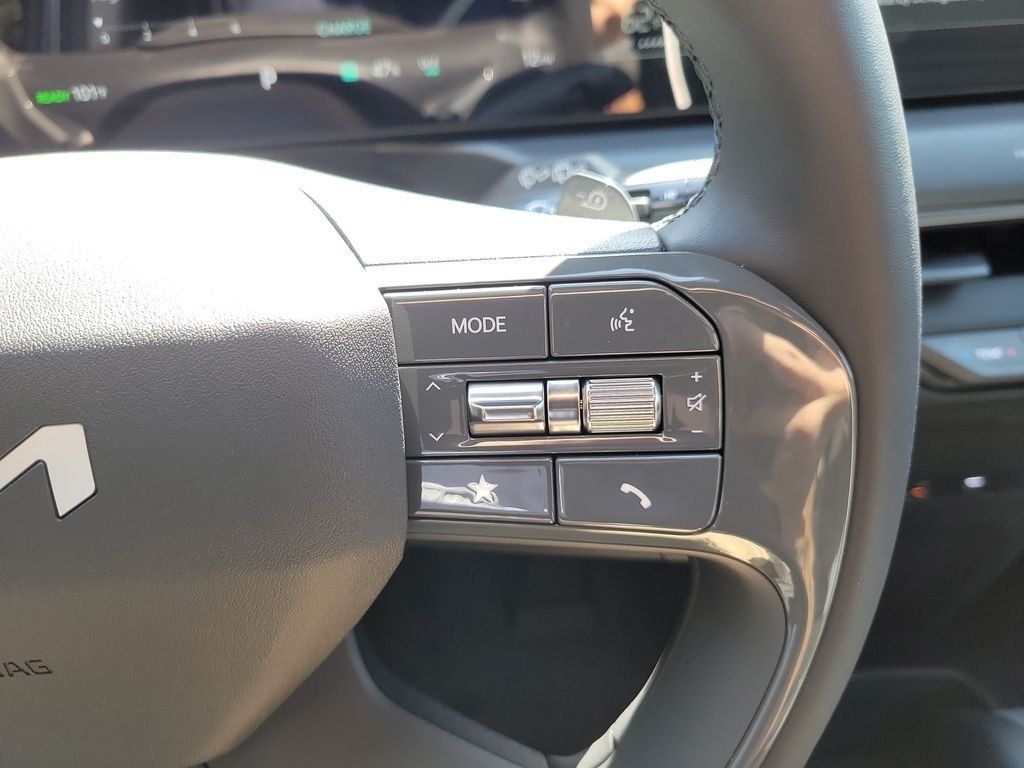 New 2026 Kia EV9 Light RWD image 30