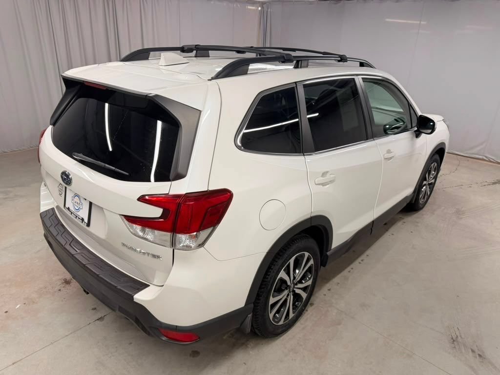 Used 2019 Subaru Forester Limited AWD/4WD image 11