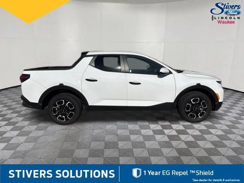 Used 2024 Hyundai Santa Cruz SE FWD image 5