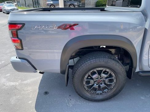 Used 2023 Nissan Frontier PRO-4X w/ Pro-4X Premium Package AWD/4WD image 32