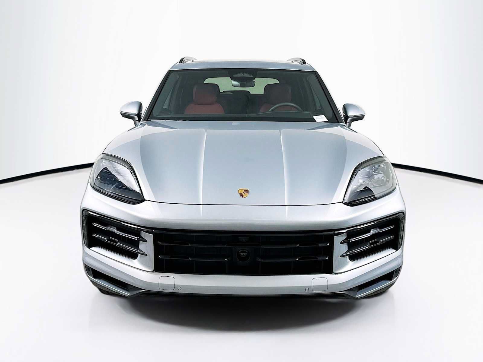 Used 2026 Porsche Cayenne AWD/4WD image 6