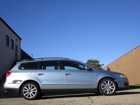 Used 2007 Volkswagen Passat 3.6 image 11