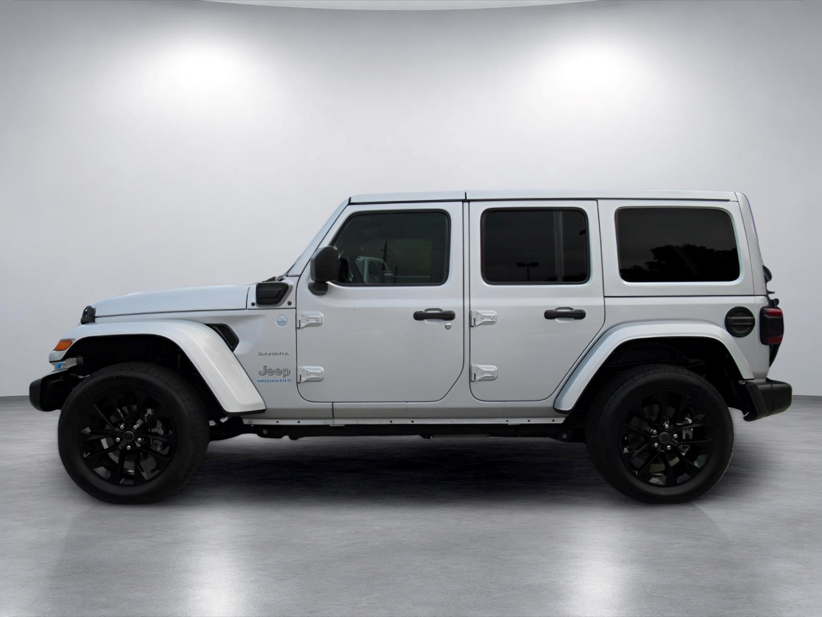 Certified 2024 Jeep Wrangler Unlimited Sahara AWD/4WD image 4