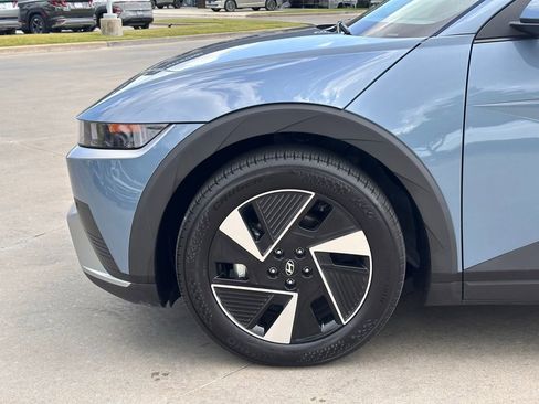 Used 2025 Hyundai Ioniq 5 SEL image 8