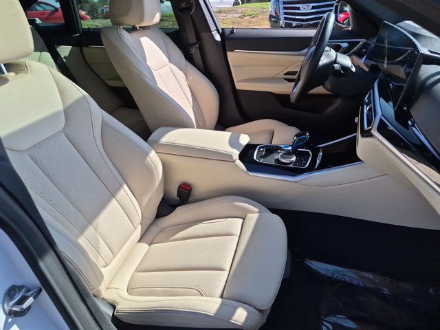 Used 2023 BMW i4 eDrive40 w/ Premium Package RWD image 22