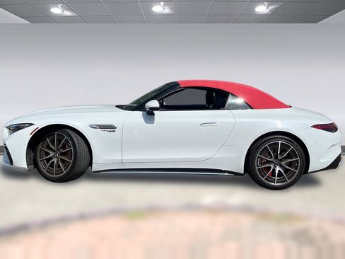 Used 2022 Mercedes-Benz SL 55 AMG 4MATIC image 2