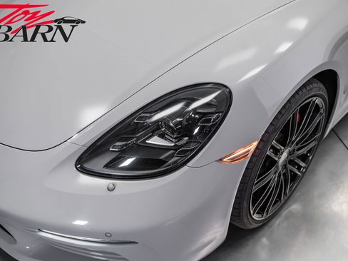 Used 2019 Porsche 718 Boxster S RWD image 19