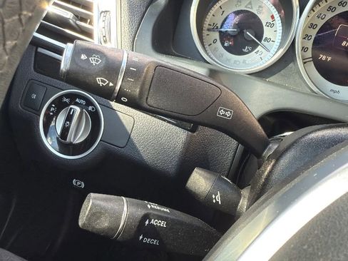 Used 2015 Mercedes-Benz E 400 4MATIC Coupe image 13