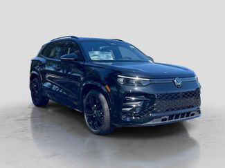 New 2026 Volkswagen Tiguan SE R-Line FWD video 1