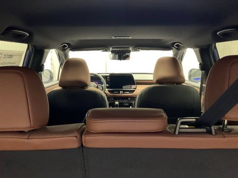 New 2026 Subaru Outback Touring XT AWD/4WD image 25